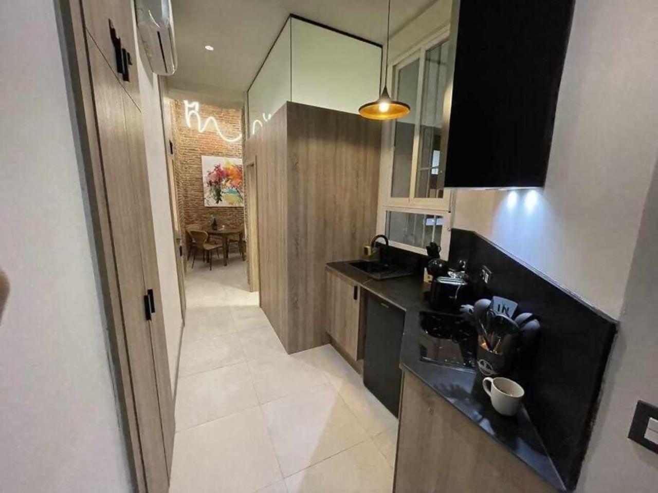 Apartamento Moderno En Edificio Historico Madrid Bagian luar foto